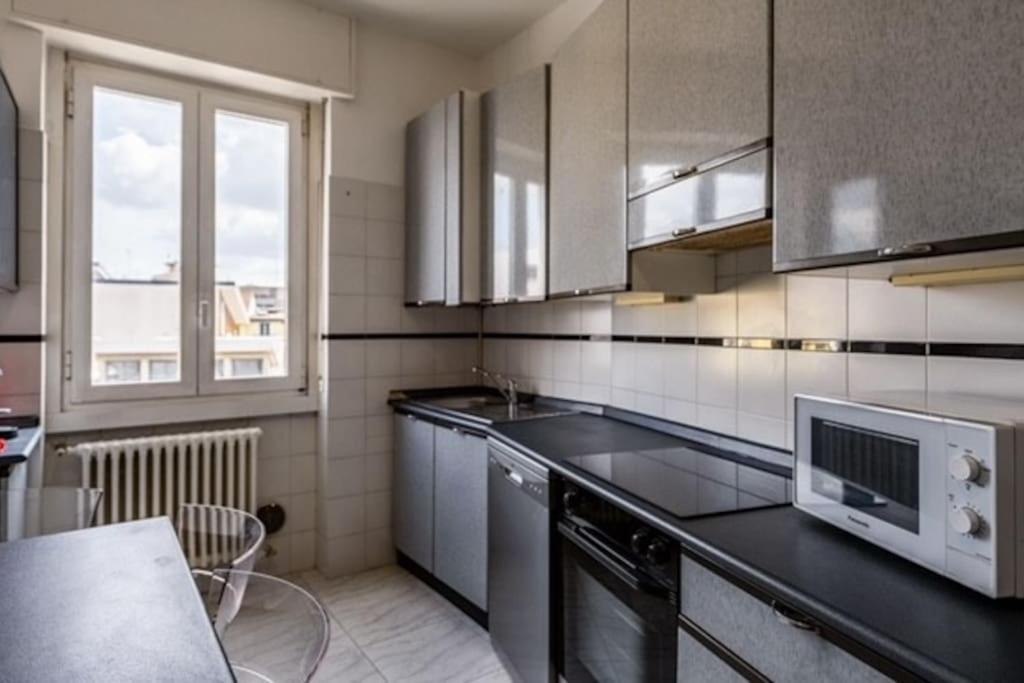 Comfort Suite In Μιλάνο Εξωτερικό φωτογραφία